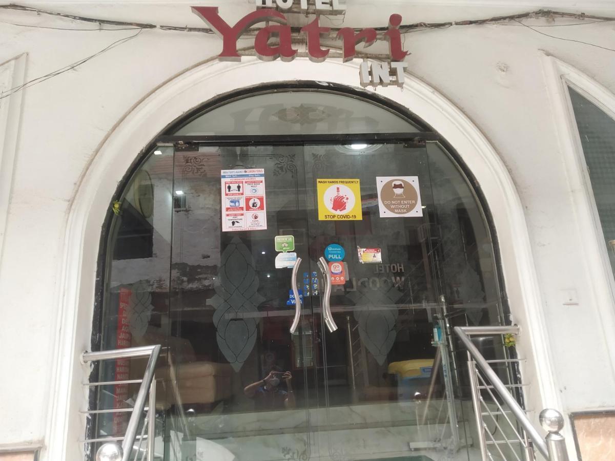Hotel Yatri International Yeni Delhi Dış mekan fotoğraf