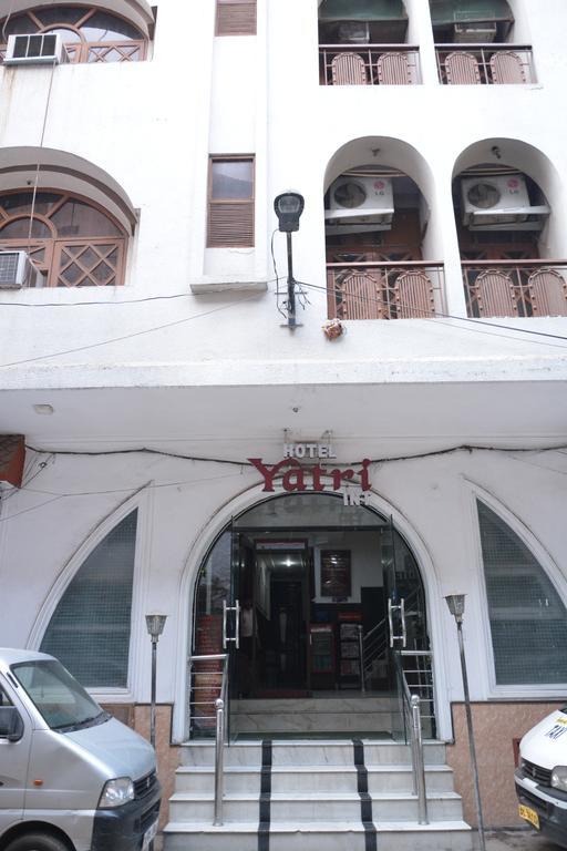 Hotel Yatri International Yeni Delhi Dış mekan fotoğraf