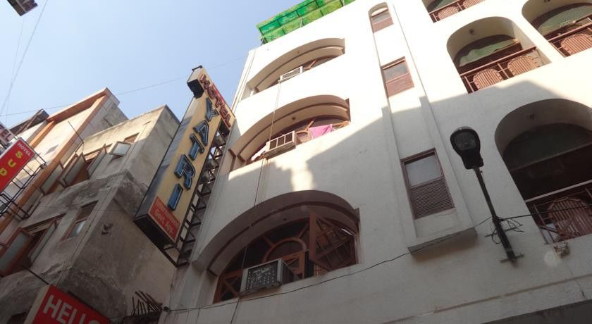 Hotel Yatri International Yeni Delhi Dış mekan fotoğraf